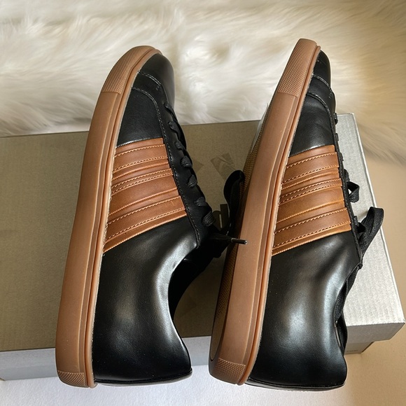 Unlisted Kenneth Cole Men’s Stand Mix Black/ Cognac Sneaker Size 8.5M. - Picture 5 of 7